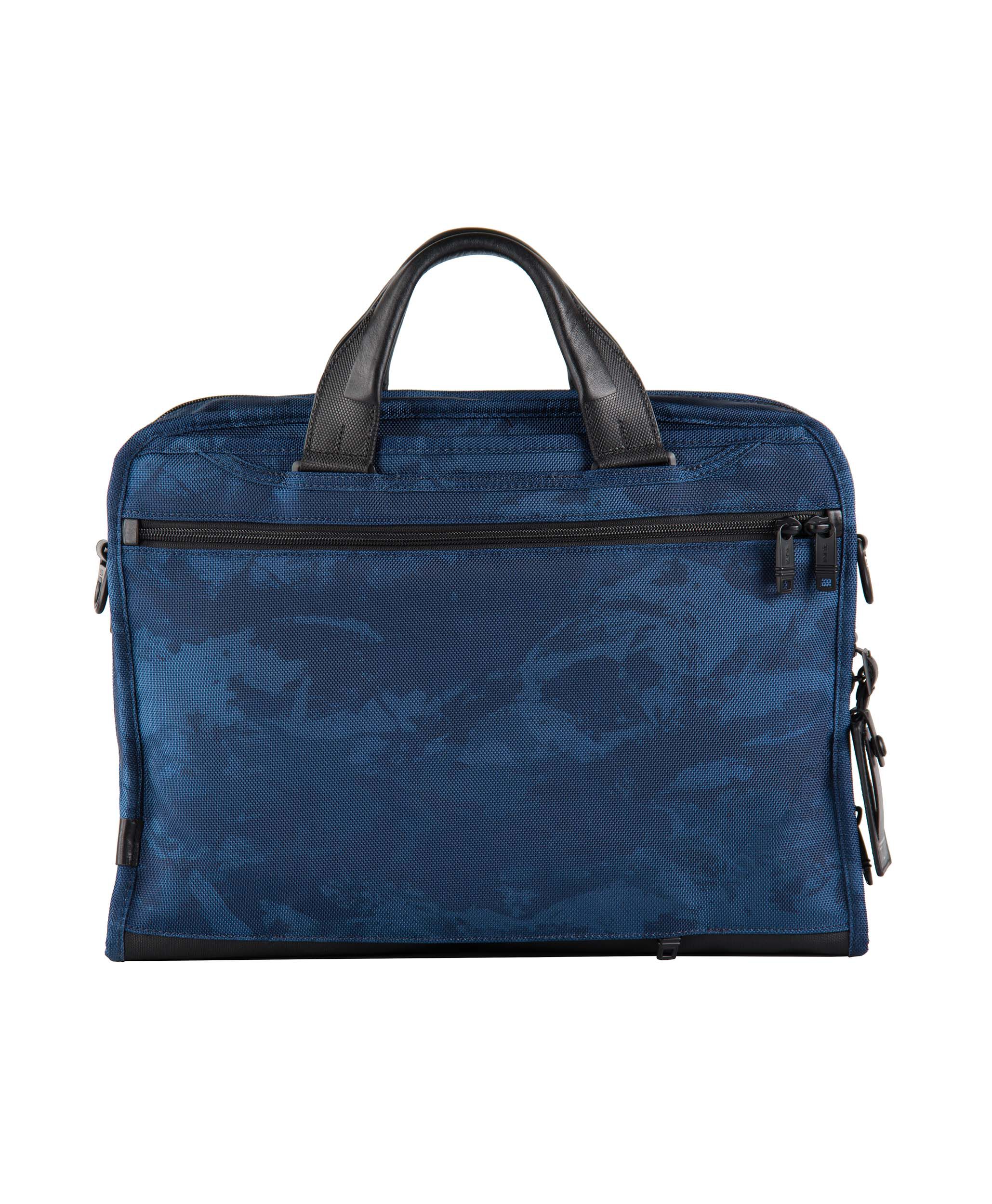 tumi portfolio brief