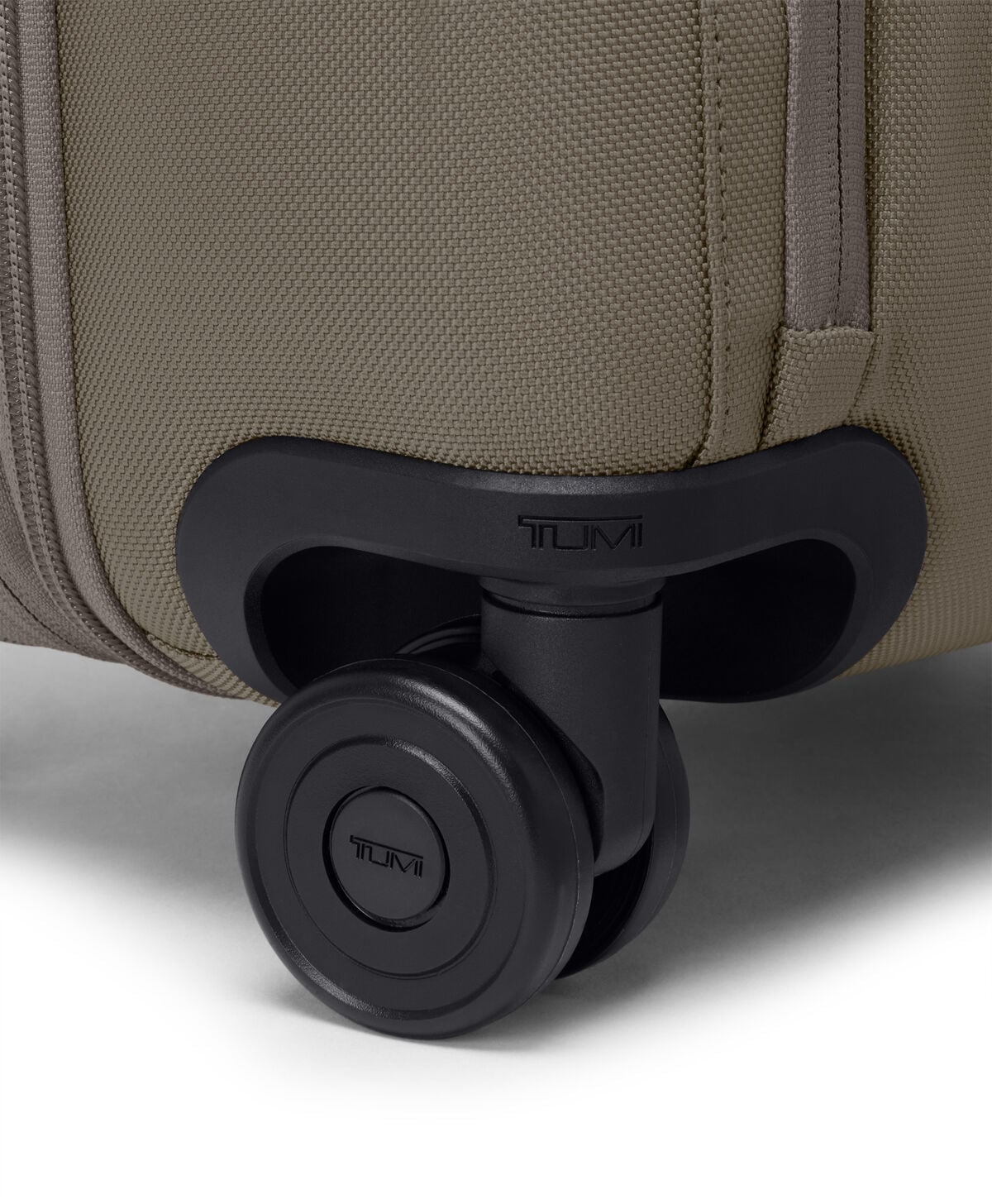 Alpha Dual Access Expandable Cabin