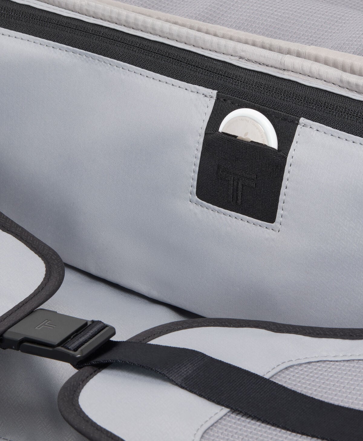 Alpha Dual Access Expandable Cabin