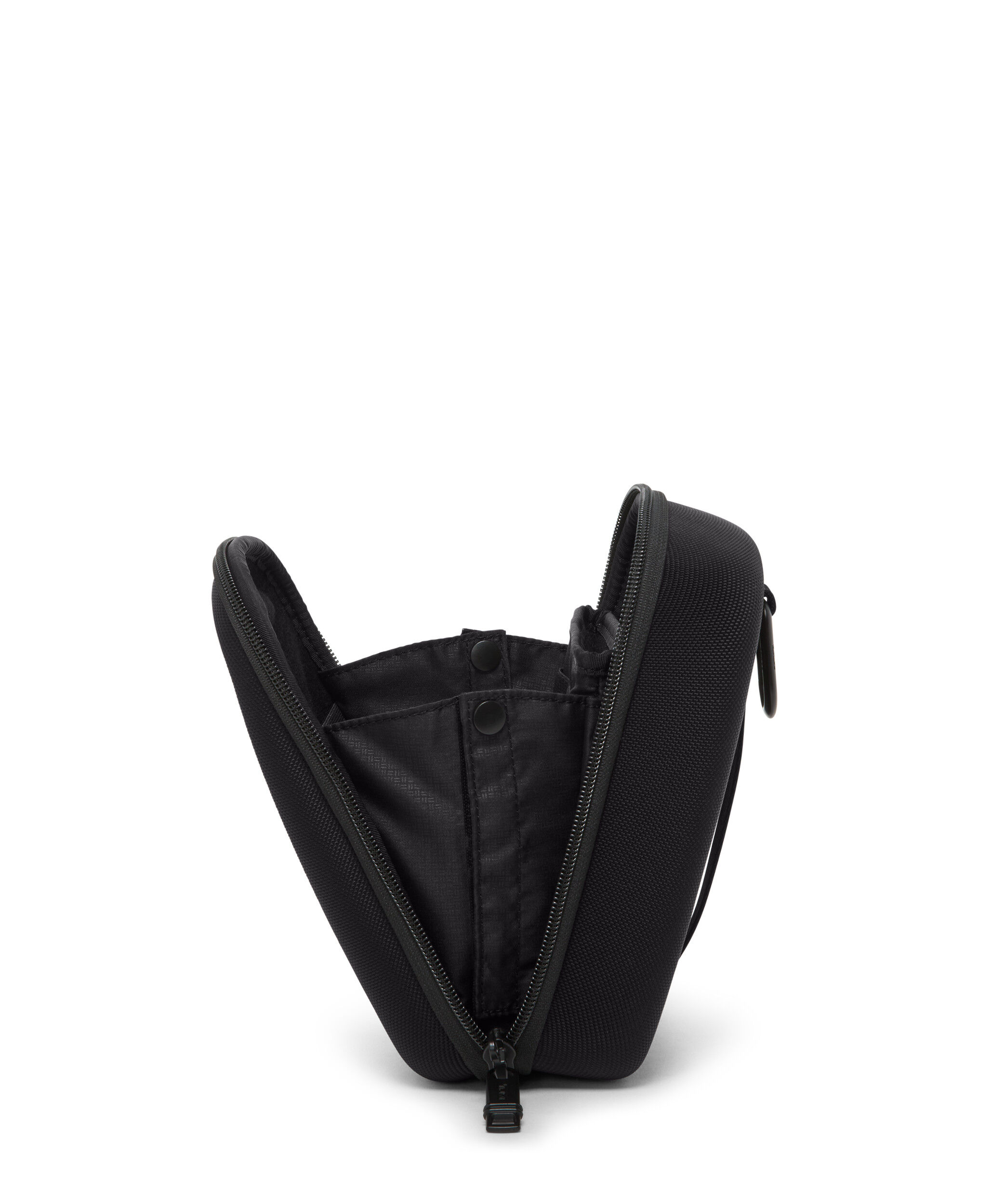 TUMI