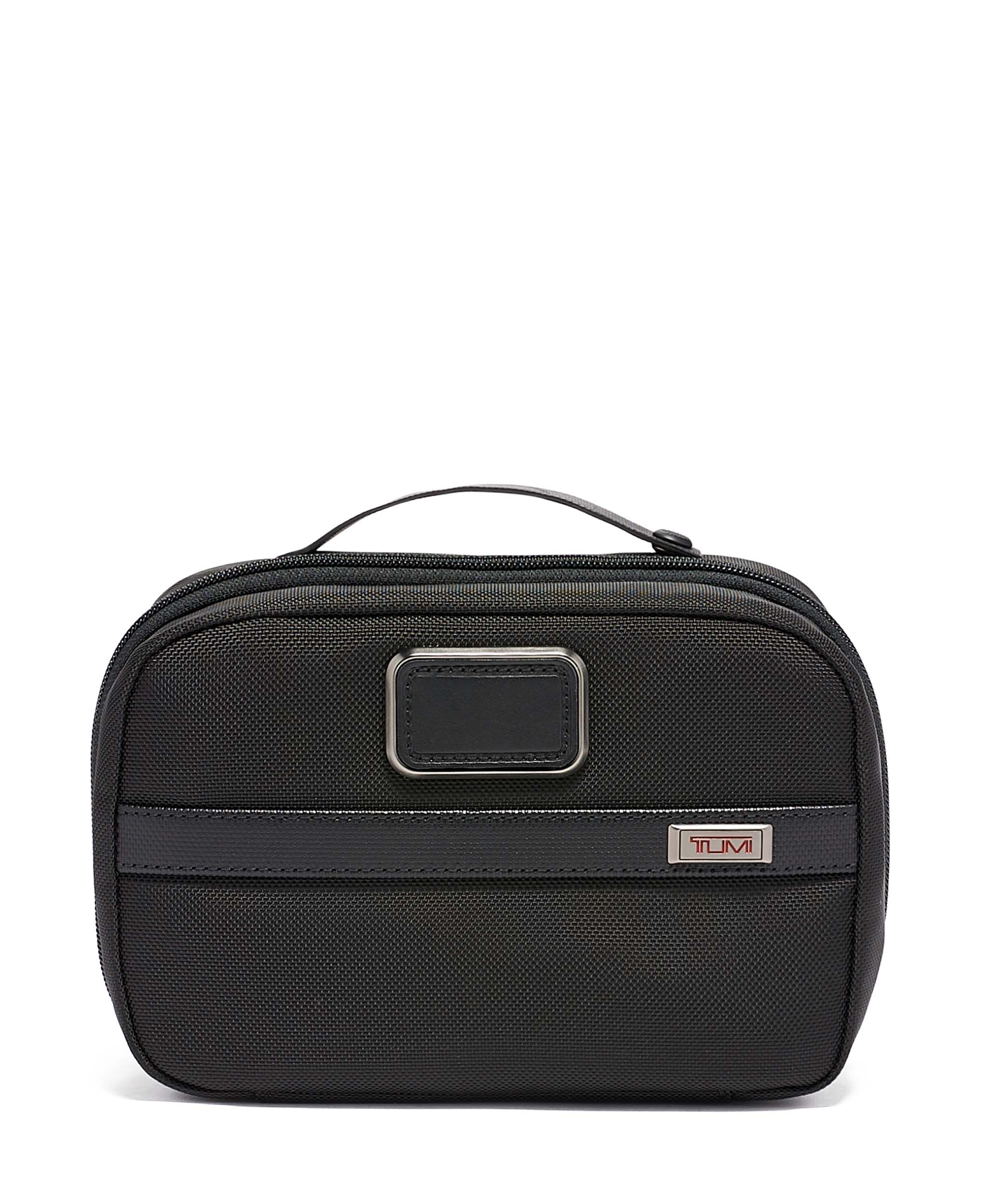 Tumi 1041 store