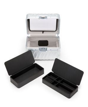 19 Degree Aluminium Beauty Case