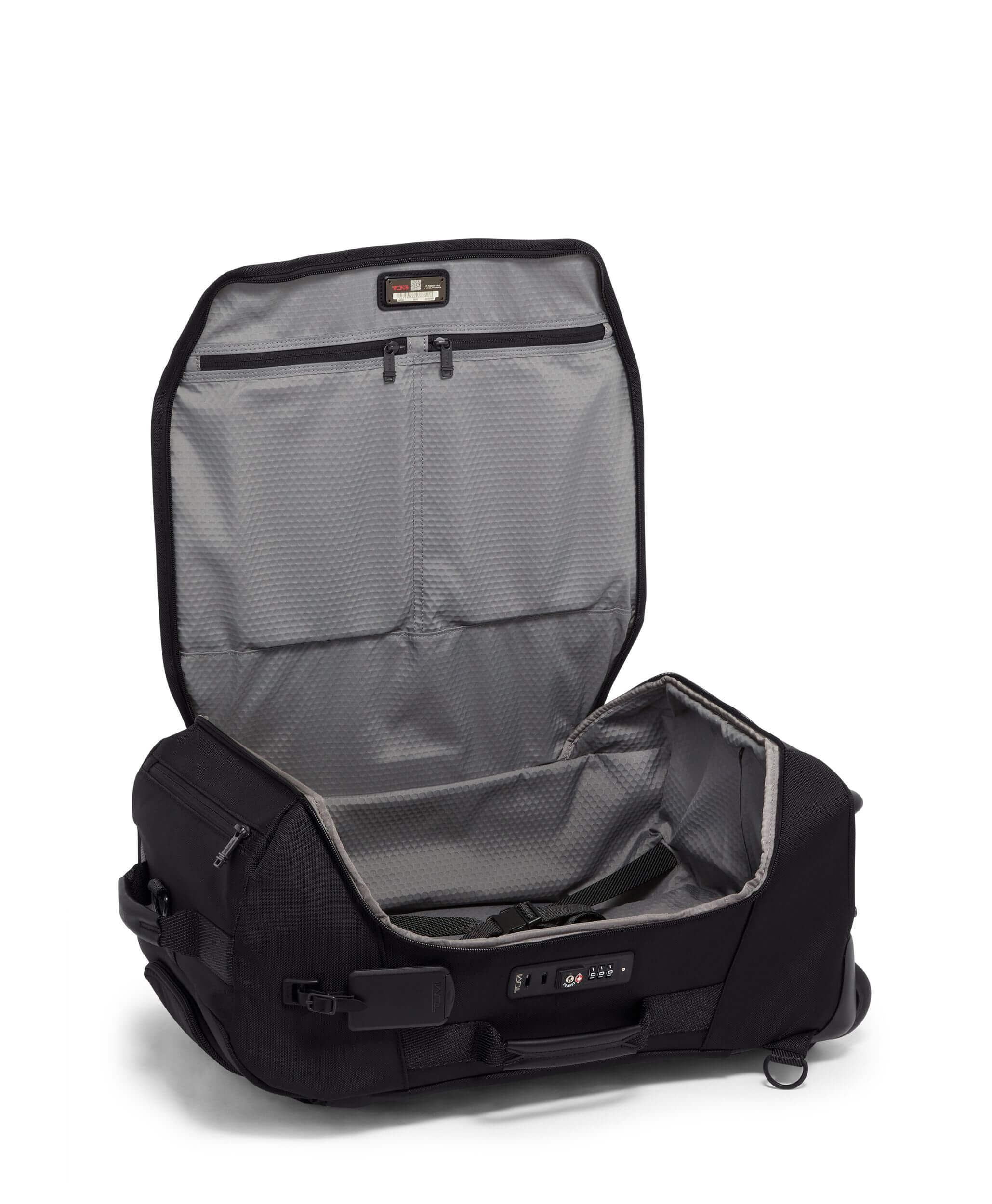 Alpha Bravo Wheeled Duffel Carry On 55 cm TUMI Austria