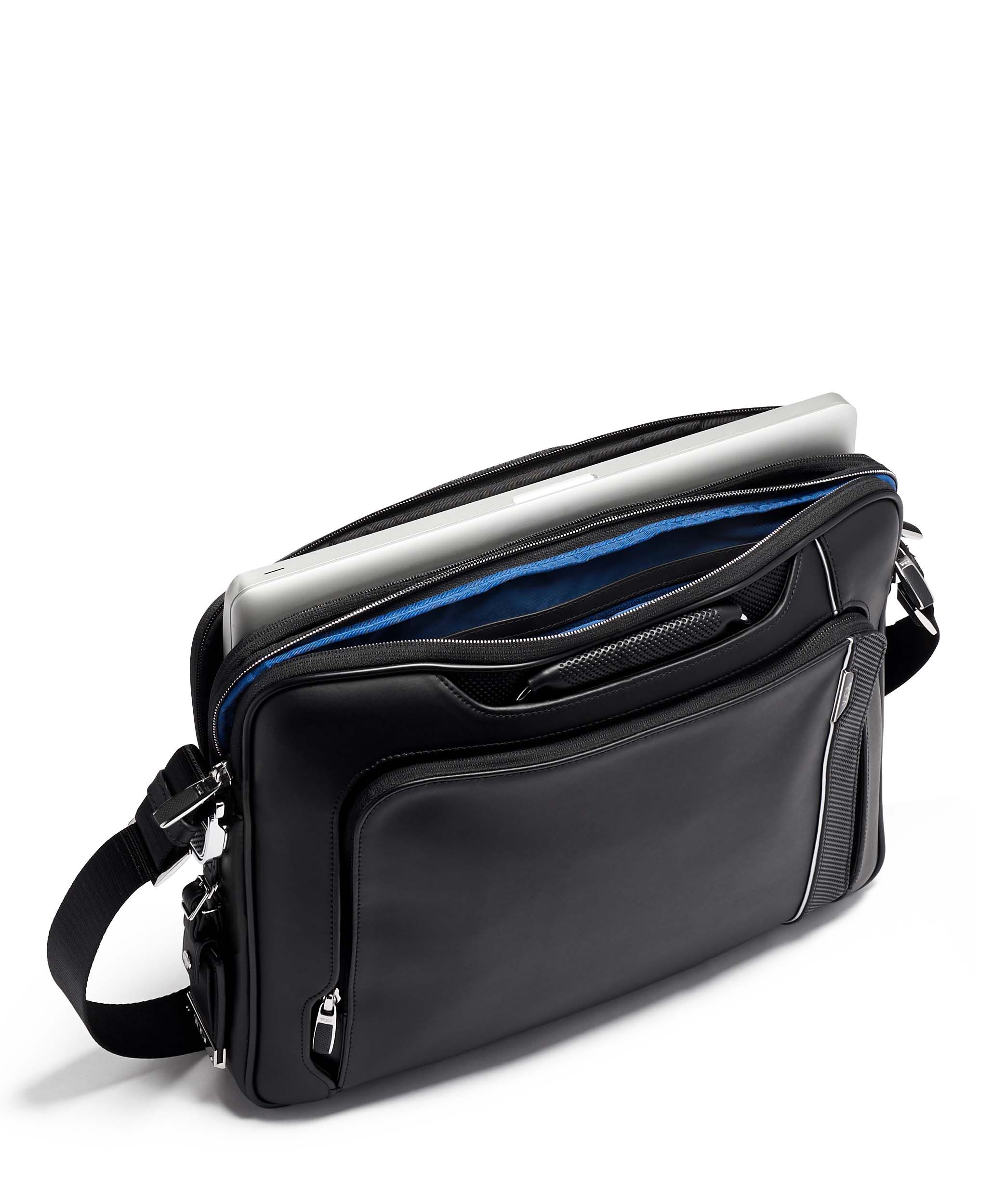 Tumi sawyer briefcase top