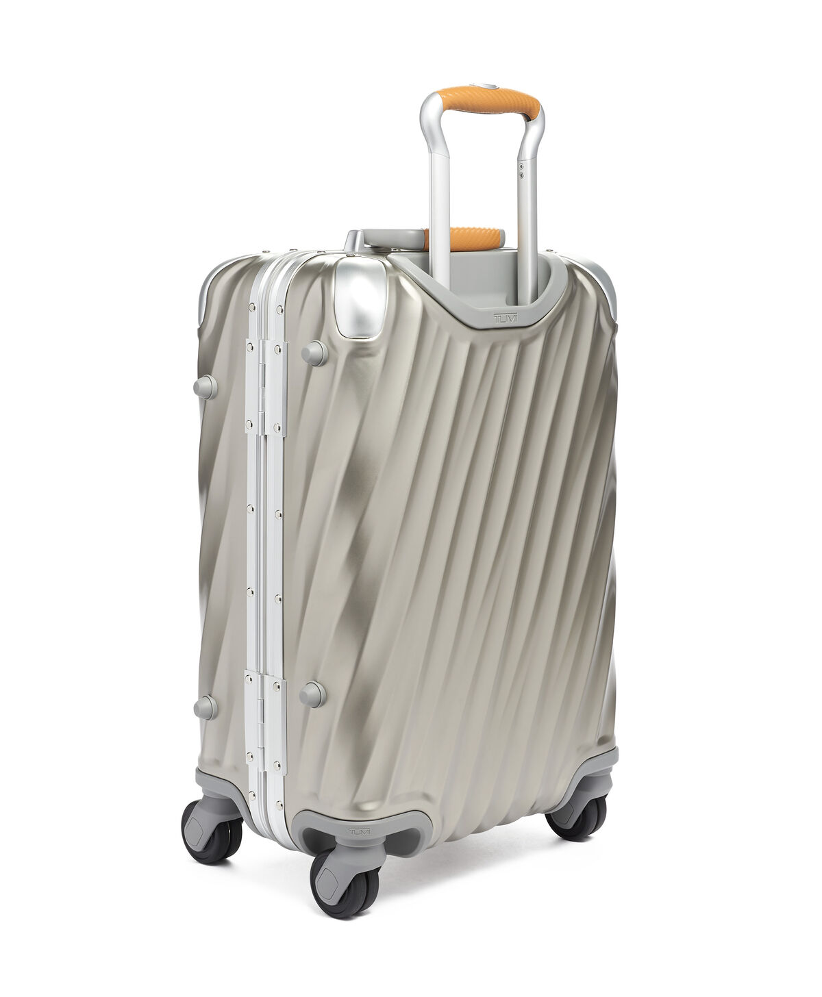 19 Degree Titanium Handgep&auml;ck &ndash; Standard