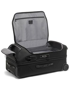 Alpha Bravo Expandable Wheeled Duffel 71 cm Alpha Bravo Expandable Wheeled Duffel 71 cm