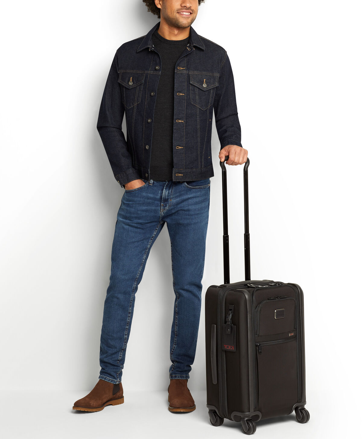 TUMI Alpha 3 INTL DUAL ACCESS 4WHL C/O Black