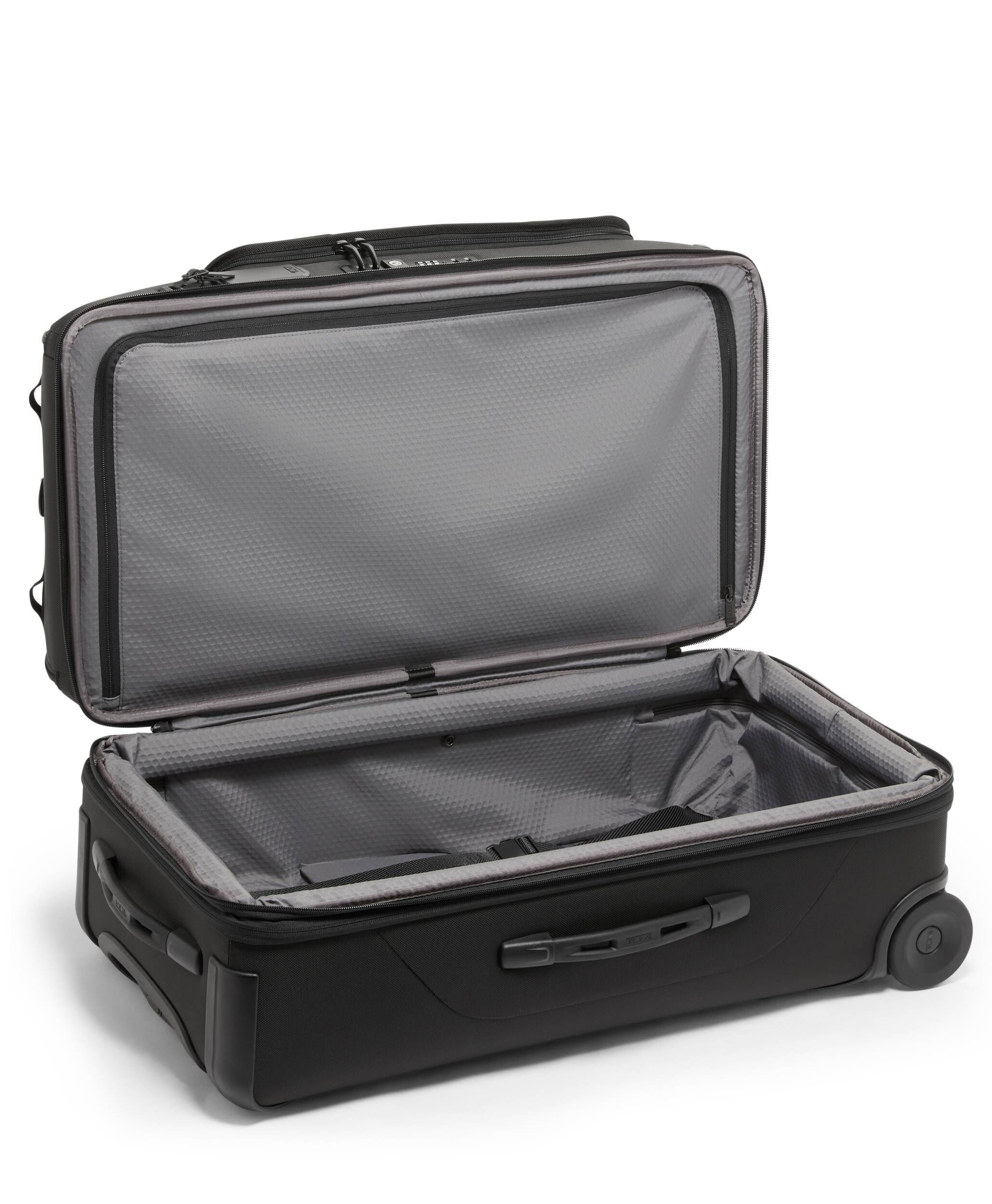 Tumi alpha outlet 3 duffel