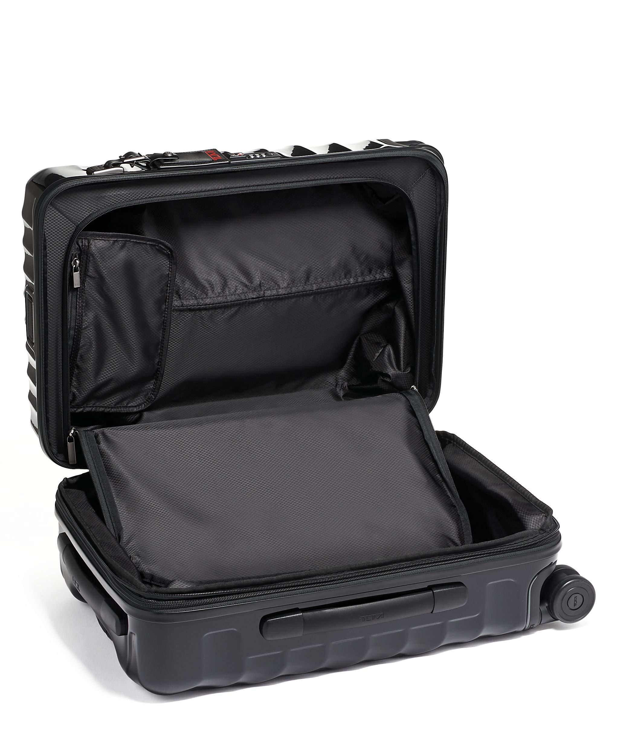Tumi rimowa discount