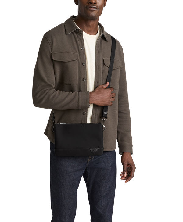 Tumi clutch man new arrivals
