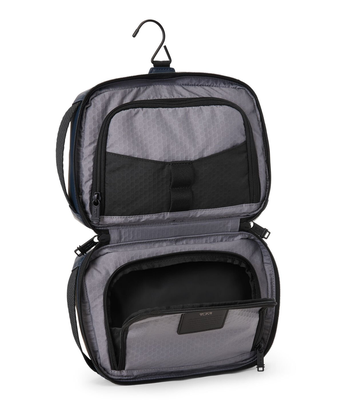 TUMI Response Travel Kit