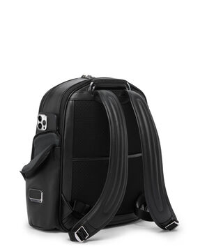 Arriv&eacute; Larson Medium Backpack