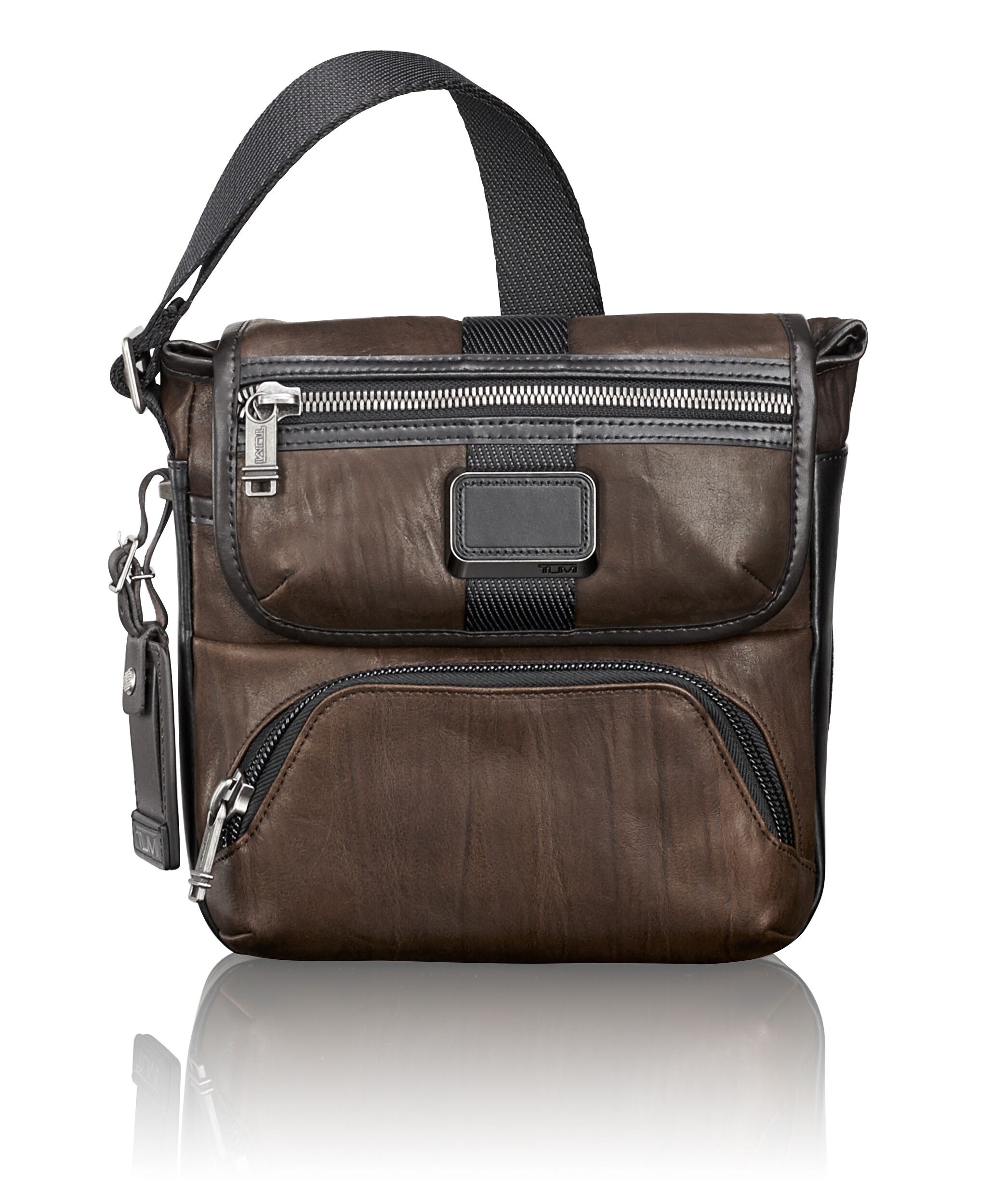Tumi Barton Crossbody 2024 favors