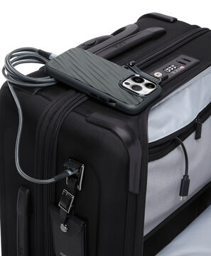 Alpha Large Dual Access Expandable Cabin