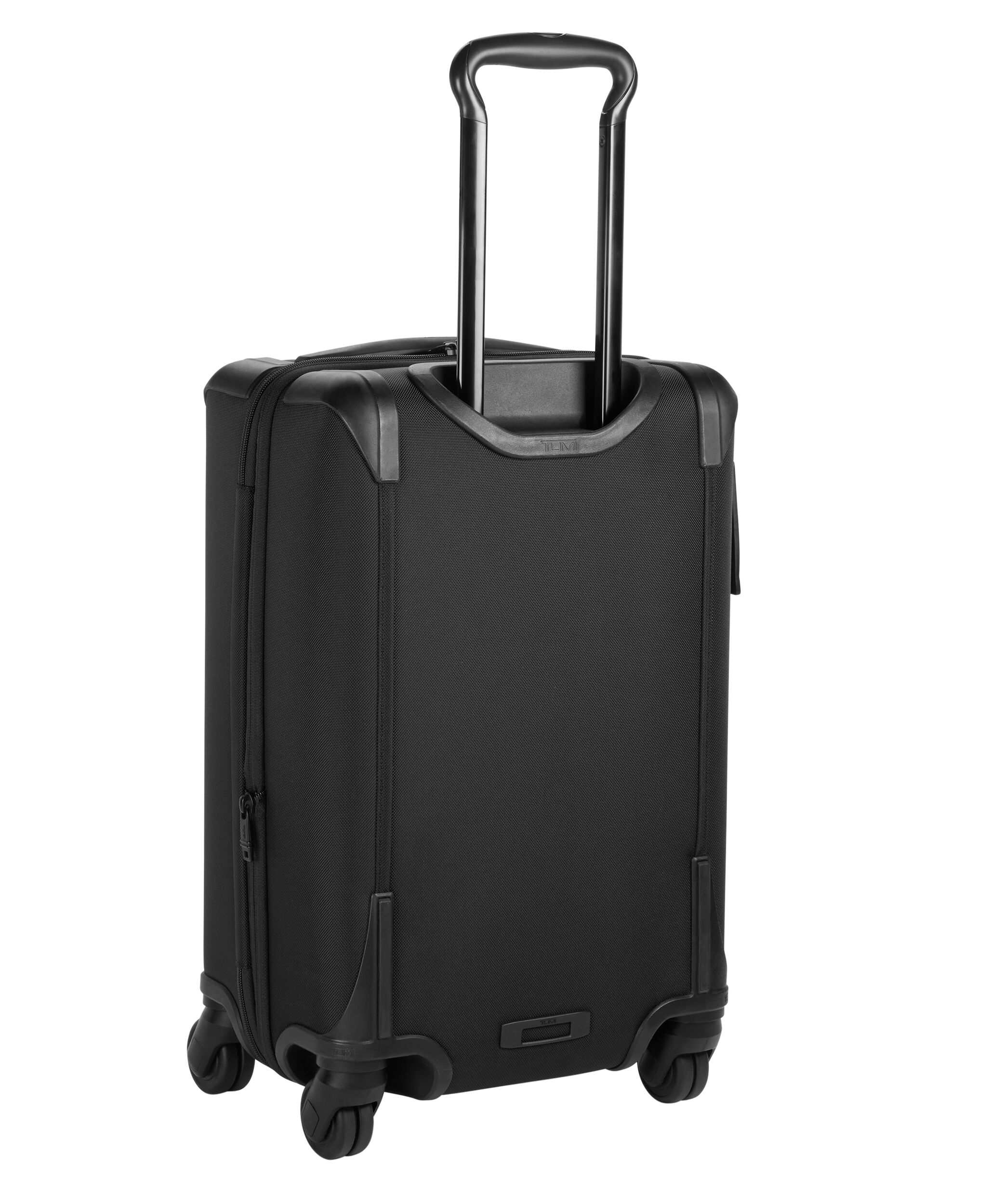 tumi alpha 2 international carry on
