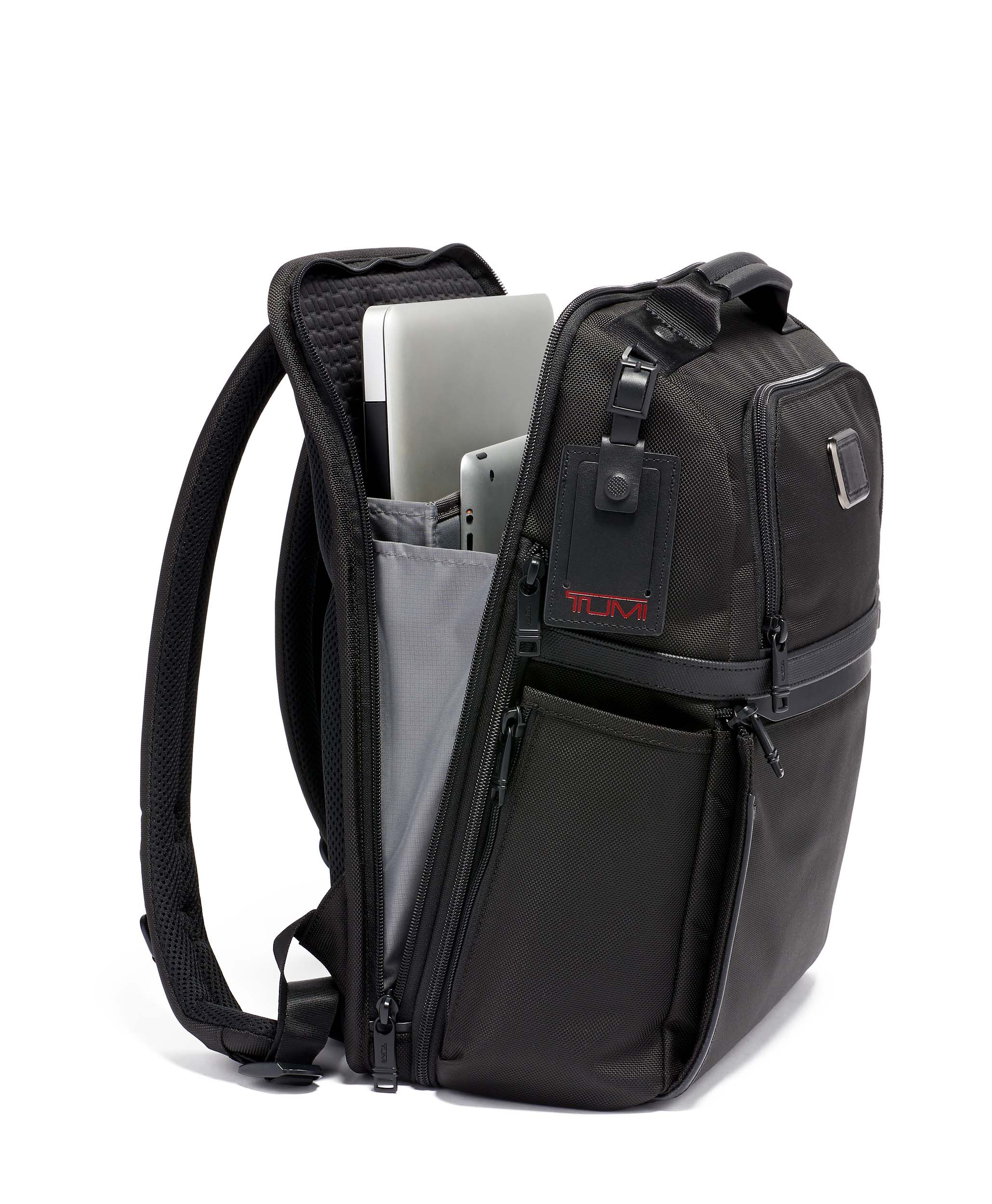 Alpha 3 tumi clearance