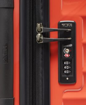 Short Trip Expandable 4 Wheeled Packing Case 19 Degree