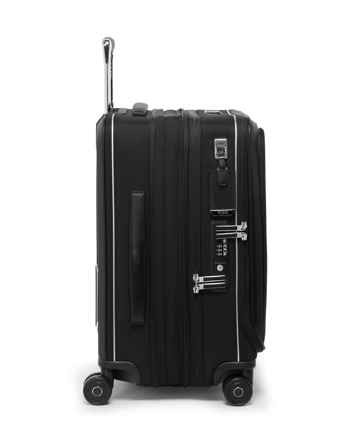 Arriv&eacute; Dual Access Expandable Cabin