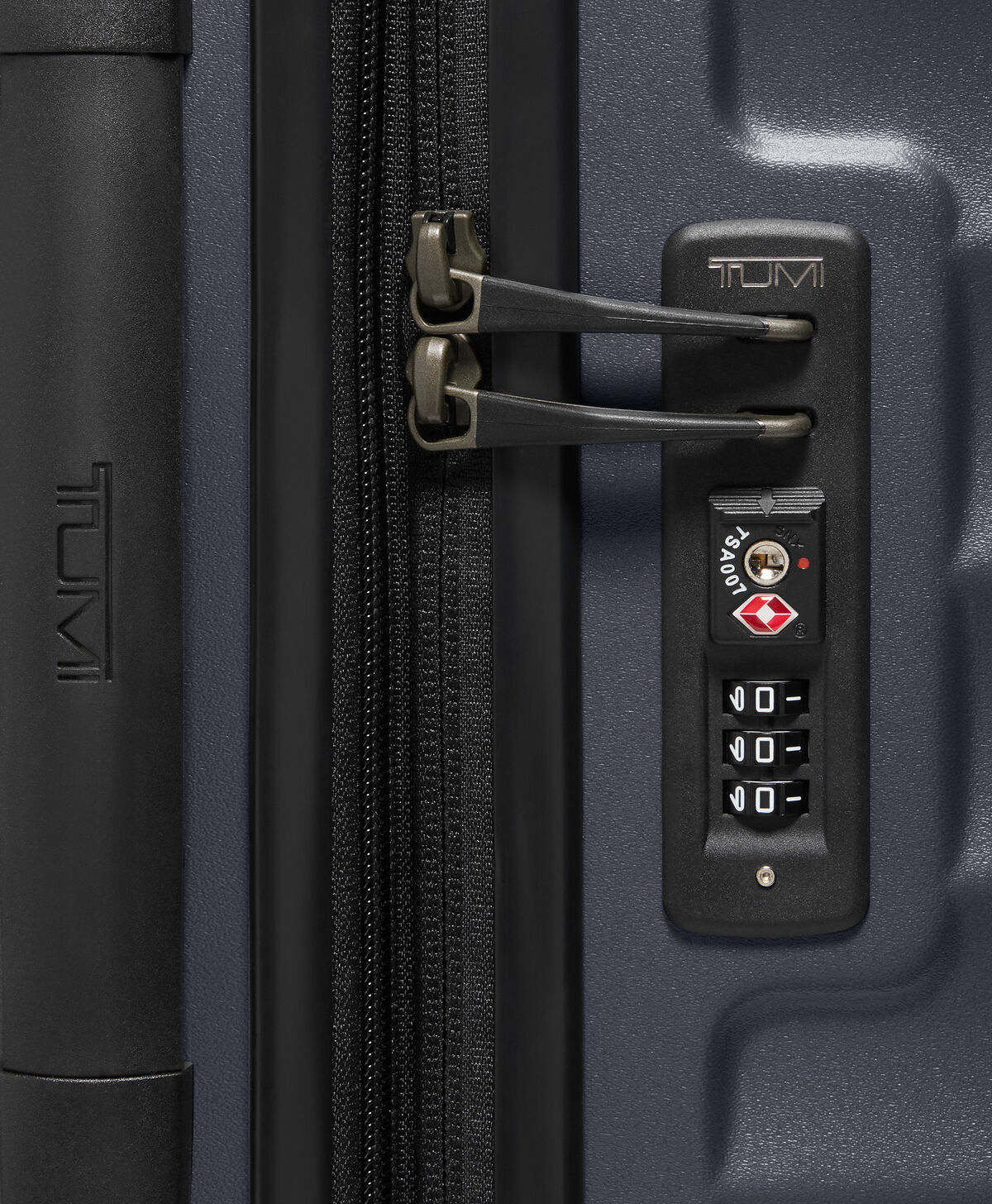 TUMI 19 Degree EXT TRIP EXP 4 WHL P/C  Grey Texture TUMI 19 Degree EXT TRIP EXP 4 WHL P/C  Grey Texture