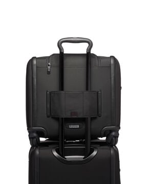 Alpha Handgep&auml;ck &ndash; Kompakt Front Pocket
